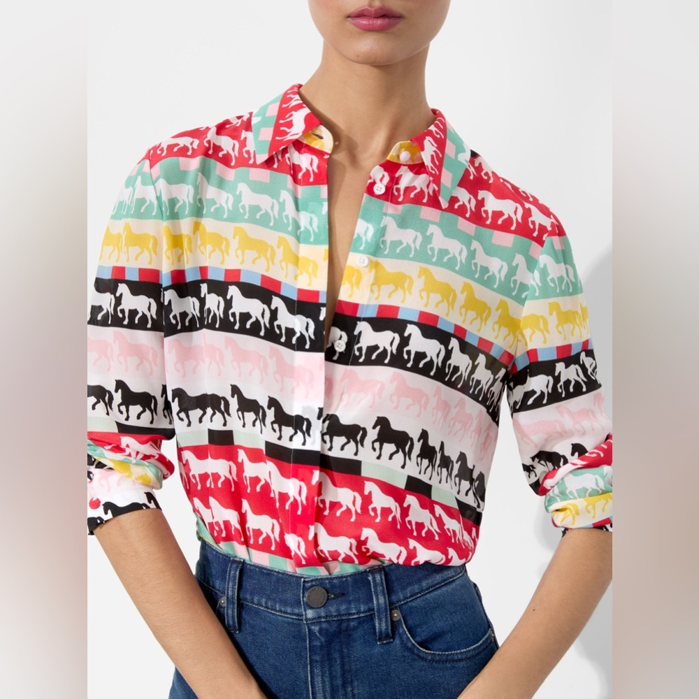 NWT Alice + Olivia Willa Horse Print Long Sleeve Silk Button-Up Shirt Blouse - Picture 2 of 9